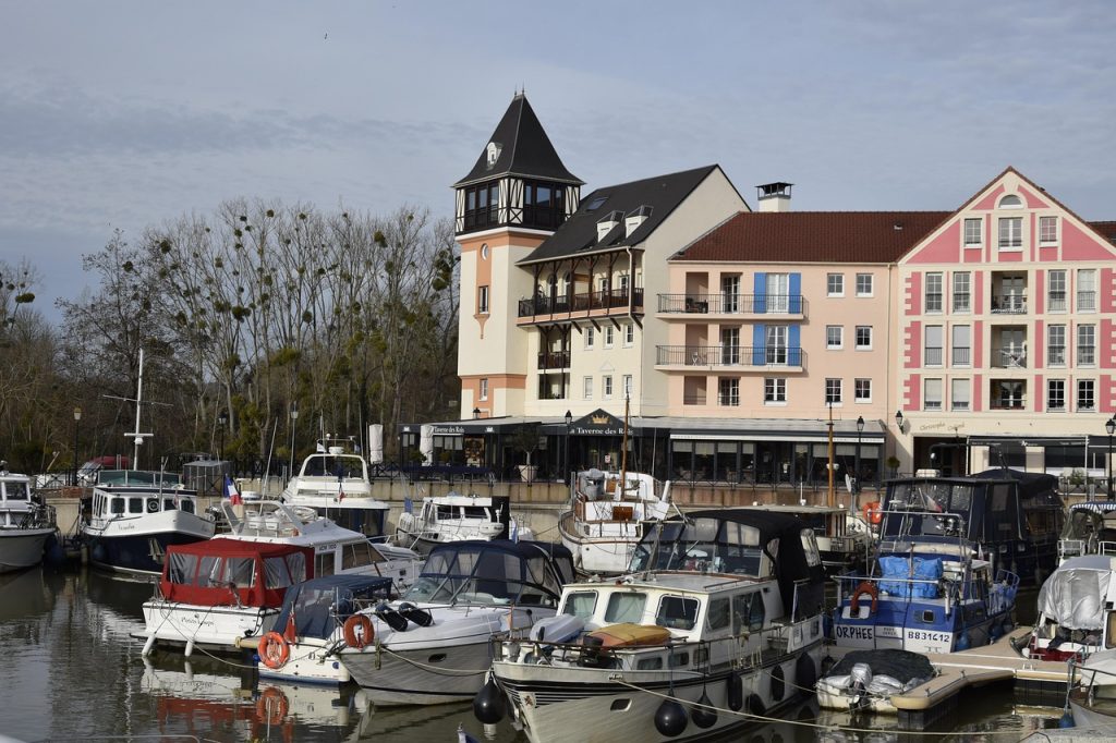 Pare brise Cergy : tout ce qu’il faut savoir pour réparer ou remplacer son pare-brise à Cergy, harbor, river, marina, city, urban, lake, boats, fishing boats, sailboats, cergy, france, europe, cergy, cergy, cergy, cergy, cergy, france, france